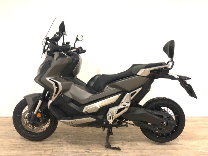 Comprar HONDA X-ADV 750 (A) (AKRAPOVIC HOMOLOGADO) 2020 de segunda mano HONDA X-ADV 750 (A) (AKRAPOVIC HOMOLOGADO) 2020 de segunda mano