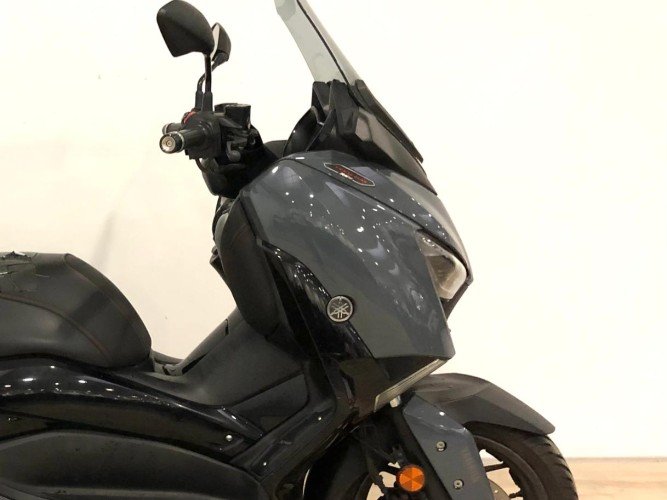 Comprar YAMAHA XMAX 125 TECH MAX 2022 de segunda mano YAMAHA XMAX 125 TECH MAX 2022 de segunda mano