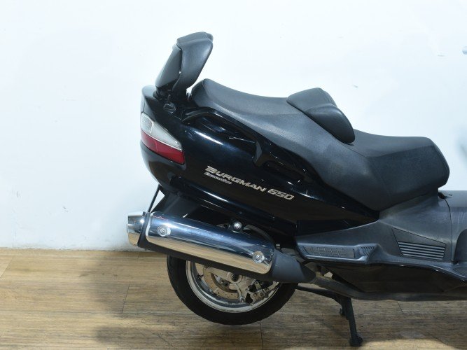 Comprar SUZUKI BURGMAN 650 EXECUTIVE 2012 de segunda mano SUZUKI BURGMAN 650 EXECUTIVE 2012 de segunda mano