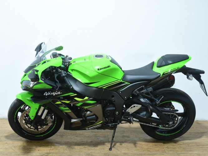 Comprar KAWASAKI NINJA ZX-10 R (AKRAPOVIC HOMOLOGADO) 2018 de segunda mano KAWASAKI NINJA ZX-10 R (AKRAPOVIC HOMOLOGADO) 2018 de segunda mano