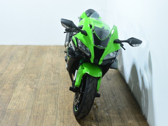 Comprar KAWASAKI NINJA ZX-10 R (AKRAPOVIC HOMOLOGADO) 2018 de segunda mano KAWASAKI NINJA ZX-10 R (AKRAPOVIC HOMOLOGADO) 2018 de segunda mano