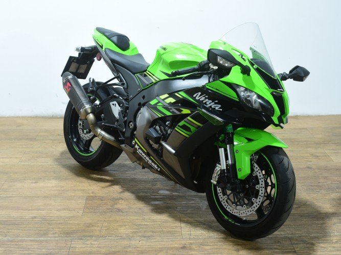 Comprar KAWASAKI NINJA ZX-10 R (AKRAPOVIC HOMOLOGADO) 2018 de segunda mano KAWASAKI NINJA ZX-10 R (AKRAPOVIC HOMOLOGADO) 2018 de segunda mano
