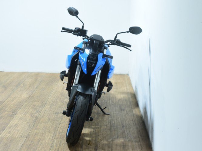 SUZUKI GSX 8S (A2) 2024 de segunda mano