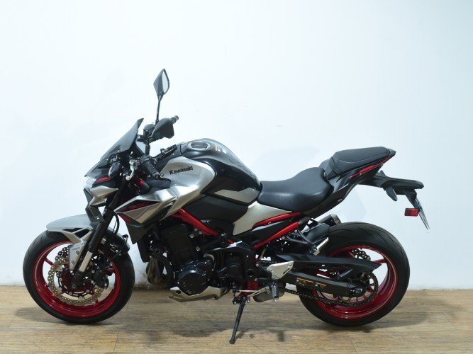 KAWASAKI Z 900 FULL (MIVV HOMOLOGADO) 2023 de segunda mano
