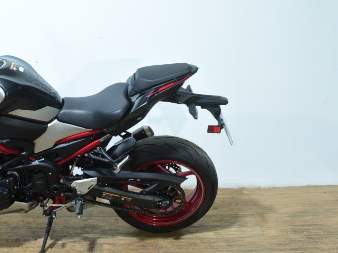 KAWASAKI Z 900 FULL (MIVV HOMOLOGADO) 2023 de segunda mano