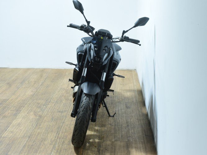Comprar YAMAHA MT-07 (A2) 2023 de segunda mano YAMAHA MT-07 (A2) 2023 de segunda mano