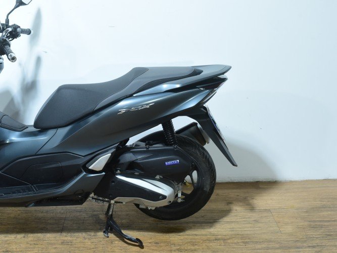 Comprar HONDA PCX 125 2022 de segunda mano HONDA PCX 125 2022 de segunda mano