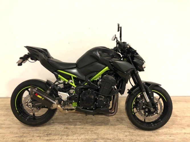 Comprar KAWASAKI Z 900 FULL (ESCAPE AKRAPOVIC HOMOLOGADO) 2021 de segunda mano KAWASAKI Z 900 FULL (ESCAPE AKRAPOVIC HOMOLOGADO) 2021 de segunda mano
