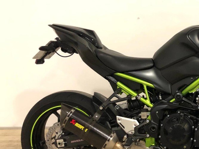 Comprar KAWASAKI Z 900 FULL (ESCAPE AKRAPOVIC HOMOLOGADO) 2021 de segunda mano KAWASAKI Z 900 FULL (ESCAPE AKRAPOVIC HOMOLOGADO) 2021 de segunda mano