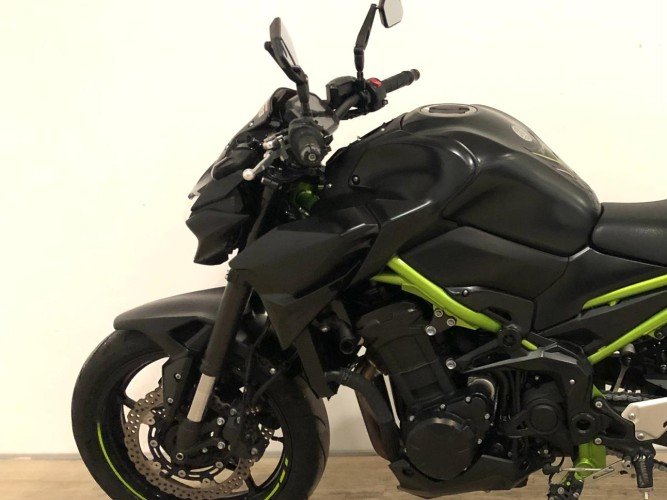 Comprar KAWASAKI Z 900 FULL (ESCAPE AKRAPOVIC HOMOLOGADO) 2021 de segunda mano KAWASAKI Z 900 FULL (ESCAPE AKRAPOVIC HOMOLOGADO) 2021 de segunda mano