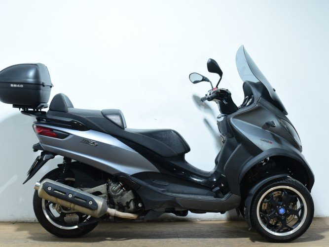 PIAGGIO MP3 500 IE (TOP CASE) 2016 de segunda mano