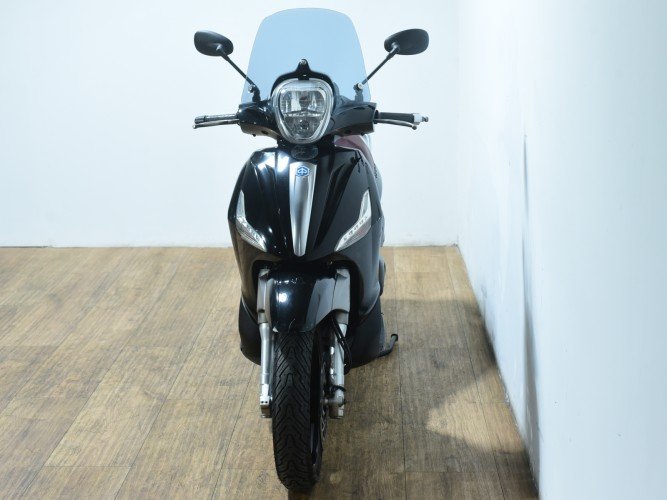 Comprar PIAGGIO BEVERLY 350 SPORTOURIN 2016 de segunda mano PIAGGIO BEVERLY 350 SPORTOURIN 2016 de segunda mano