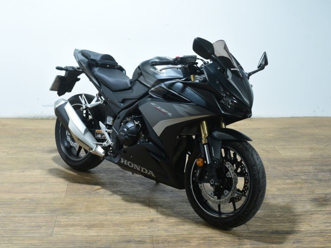 Comprar HONDA CBR 500 R 2022 de segunda mano HONDA CBR 500 R 2022 de segunda mano
