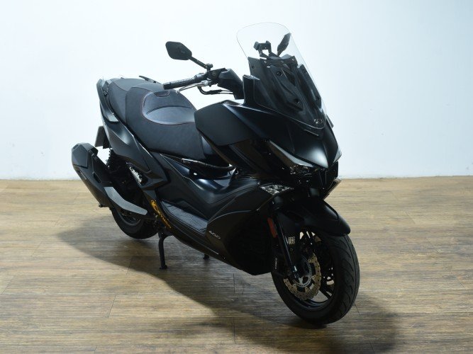 Comprar KYMCO XCITING 400 VS 2024 de segunda mano KYMCO XCITING 400 VS 2024 de segunda mano