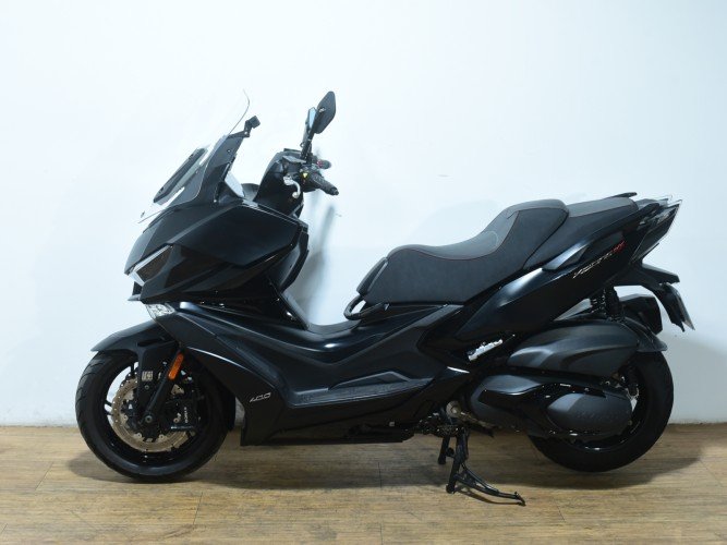 Comprar KYMCO XCITING 400 VS 2024 de segunda mano KYMCO XCITING 400 VS 2024 de segunda mano