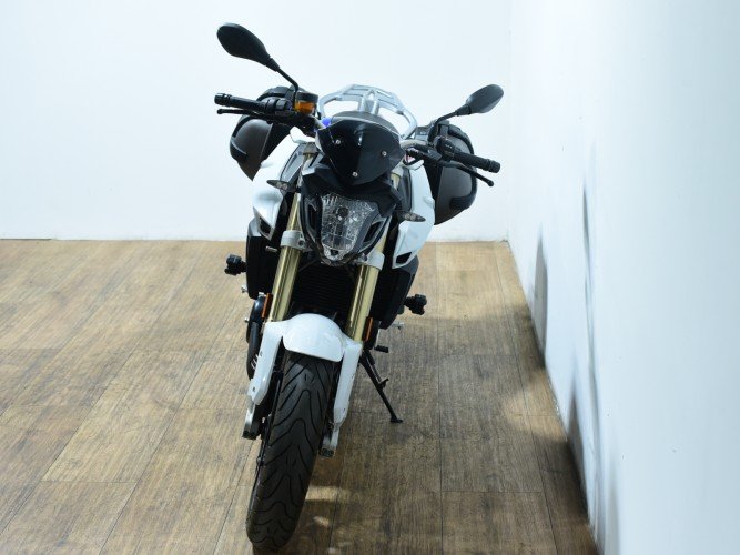 Comprar BMW F 800 R (A) (2 MALETAS) (AKRAPOVIC HOMOLOGADO) 2019 de segunda mano BMW F 800 R (A) (2 MALETAS) (AKRAPOVIC HOMOLOGADO) 2019 de segunda mano