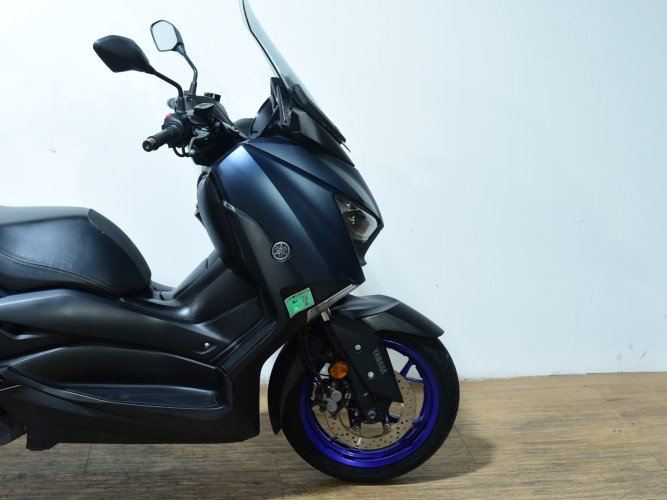 Comprar YAMAHA XMAX 125 (TOP CASE) 2022 de segunda mano YAMAHA XMAX 125 (TOP CASE) 2022 de segunda mano