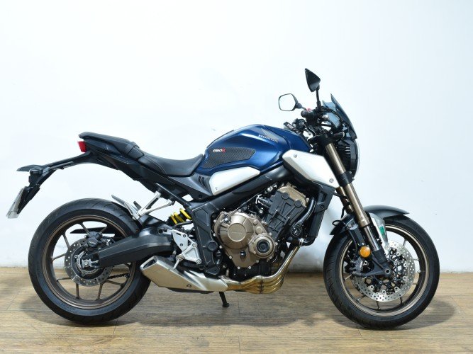 Comprar HONDA CB 650 R (A2) 2019 de segunda mano HONDA CB 650 R (A2) 2019 de segunda mano