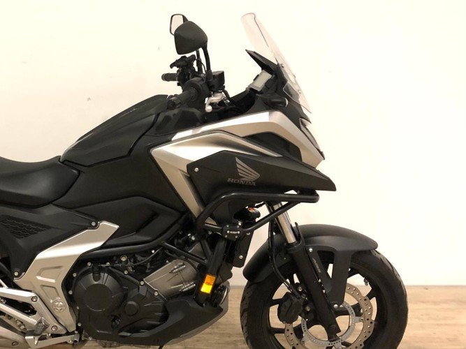 Comprar HONDA NC 750 X (A) 2023 de segunda mano HONDA NC 750 X (A) 2023 de segunda mano