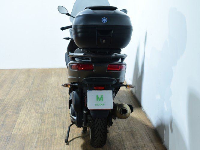 PIAGGIO MP3 500 IE LT (TOP CASE) 2018 de segunda mano