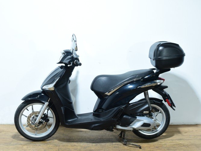 PIAGGIO LIBERTY 125 (TOP CASE) 2022 de segunda mano