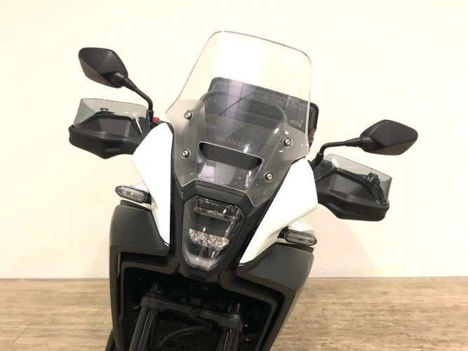 HONDA NX 500 (TOP CASE) 2025 de segunda mano