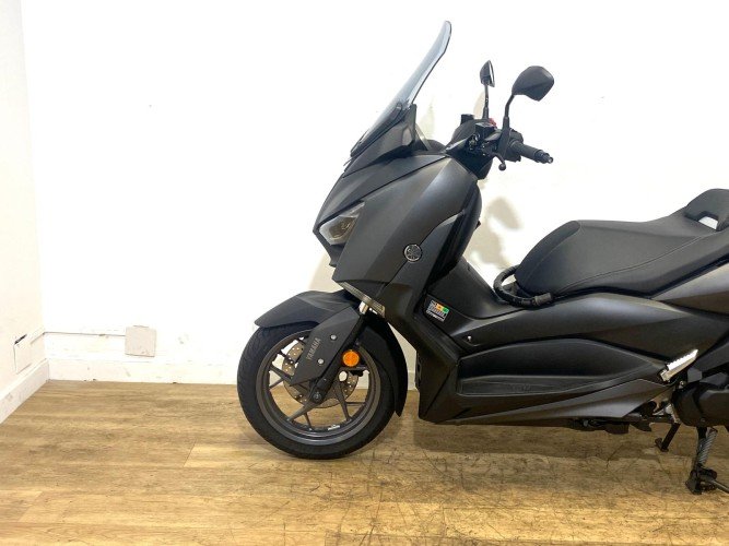 Comprar YAMAHA XMAX 125 2023 de segunda mano YAMAHA XMAX 125 2023 de segunda mano