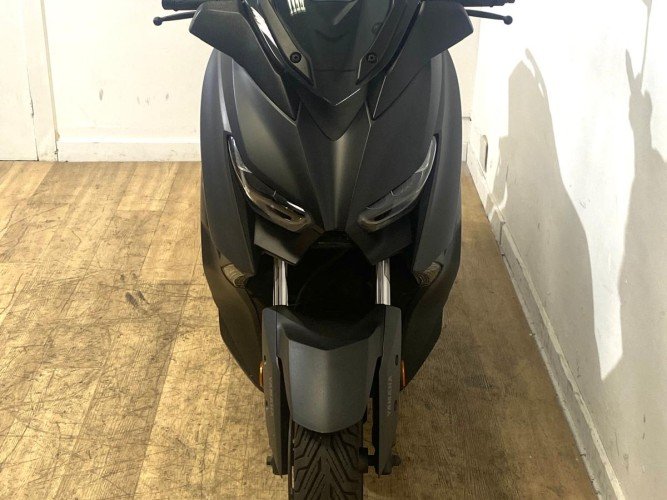 Comprar YAMAHA XMAX 125 2023 de segunda mano YAMAHA XMAX 125 2023 de segunda mano