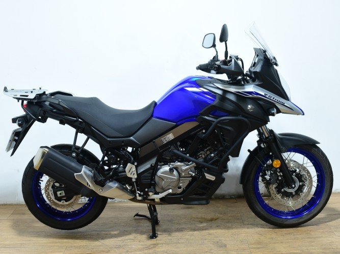 Comprar SUZUKI V STROM 650 (A) 2021 de segunda mano SUZUKI V STROM 650 (A) 2021 de segunda mano