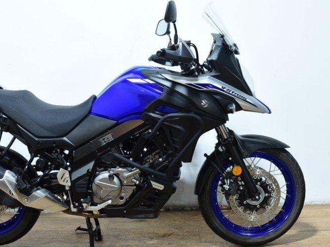 Comprar SUZUKI V STROM 650 (A) 2021 de segunda mano SUZUKI V STROM 650 (A) 2021 de segunda mano