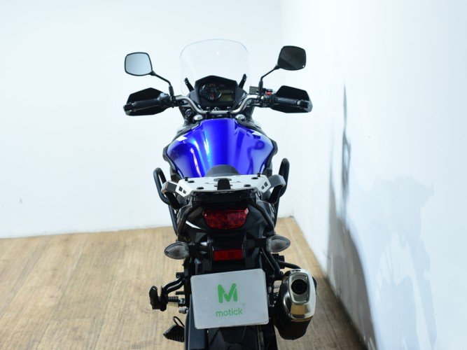 Comprar SUZUKI V STROM 650 (A) 2021 de segunda mano SUZUKI V STROM 650 (A) 2021 de segunda mano
