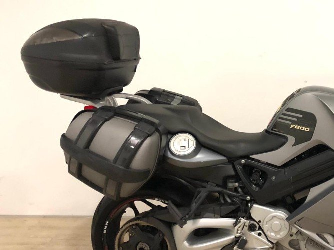 BMW F 800 ST (A) (3 MALETAS) 2007 de segunda mano