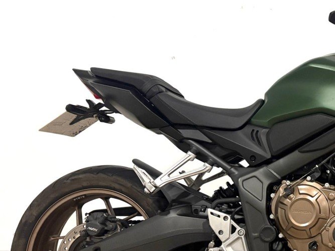 Comprar HONDA CB 650 R (A) 2024 de segunda mano HONDA CB 650 R (A) 2024 de segunda mano
