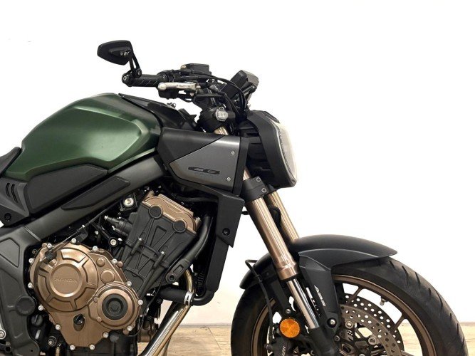 Comprar HONDA CB 650 R (A) 2024 de segunda mano HONDA CB 650 R (A) 2024 de segunda mano