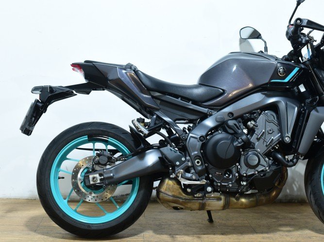 Comprar YAMAHA MT-09 Y-AMT (A) 2024 de segunda mano YAMAHA MT-09 Y-AMT (A) 2024 de segunda mano
