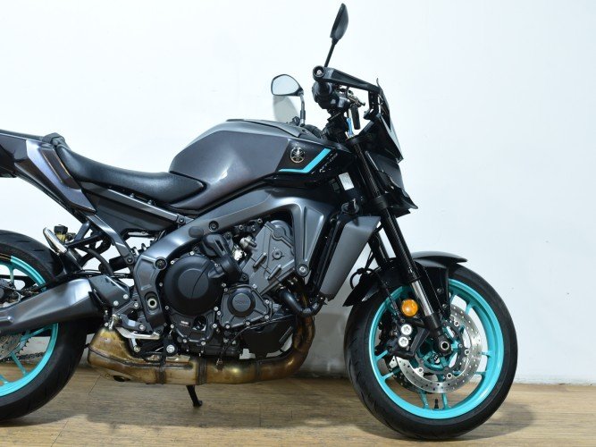 Comprar YAMAHA MT-09 Y-AMT (A) 2024 de segunda mano YAMAHA MT-09 Y-AMT (A) 2024 de segunda mano