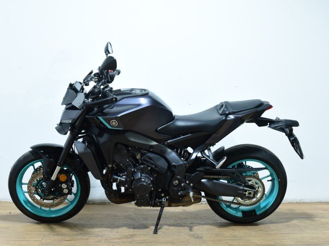Comprar YAMAHA MT-09 Y-AMT (A) 2024 de segunda mano YAMAHA MT-09 Y-AMT (A) 2024 de segunda mano