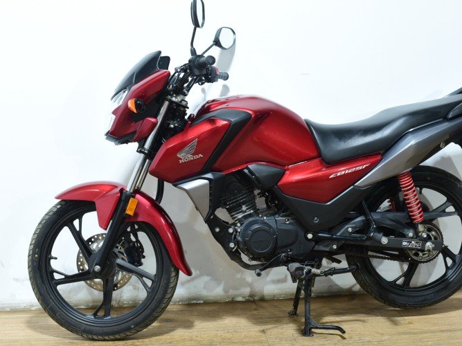 Comprar HONDA CB 125 F 2023 de segunda mano HONDA CB 125 F 2023 de segunda mano