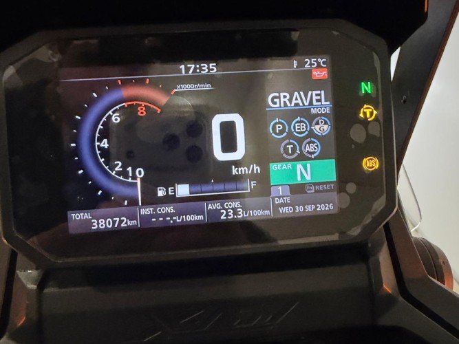 Comprar HONDA X-ADV 750 (A) (TOP CASE) 2021 de segunda mano HONDA X-ADV 750 (A) (TOP CASE) 2021 de segunda mano