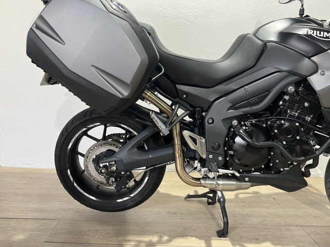 TRIUMPH TIGER 1050 (2 MALETAS) 2012 de segunda mano
