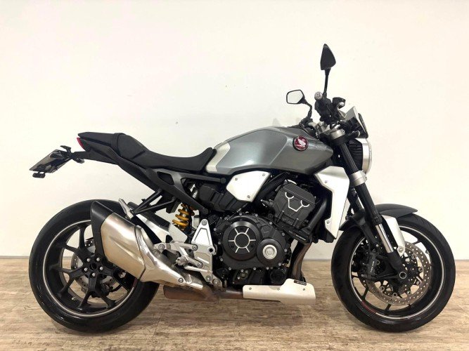HONDA CB 1000 R 2019 de segunda mano