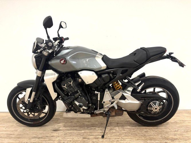 HONDA CB 1000 R 2019 de segunda mano