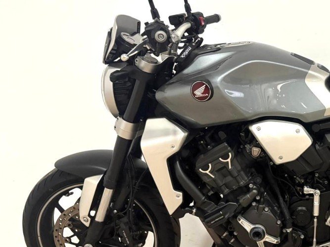 HONDA CB 1000 R 2019 de segunda mano