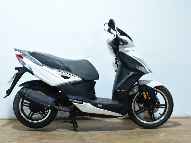 KYMCO AGILITY CITY 50 2020 de segunda mano