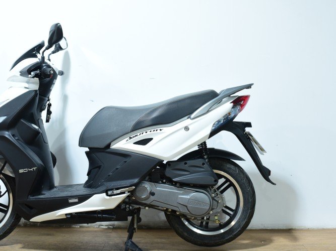 KYMCO AGILITY CITY 50 2020 de segunda mano