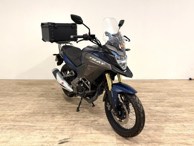MH MOTORCYCLES TRAY 125 (TOP CASE) 2025 de segunda mano