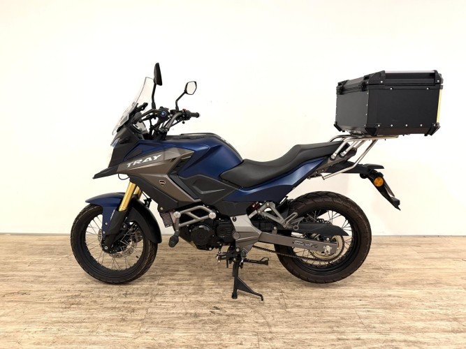 MH MOTORCYCLES TRAY 125 (TOP CASE) 2025 de segunda mano
