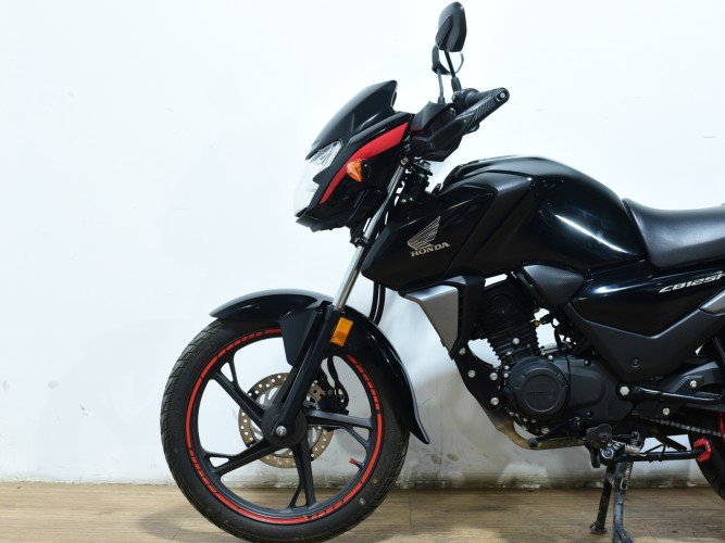 Comprar HONDA CB 125 F 2024 de segunda mano HONDA CB 125 F 2024 de segunda mano
