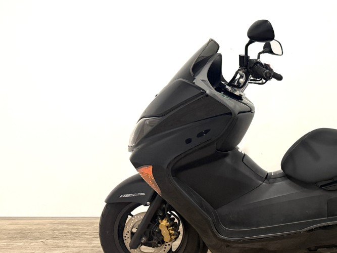 HONDA FORZA 250 2007 de segunda mano
