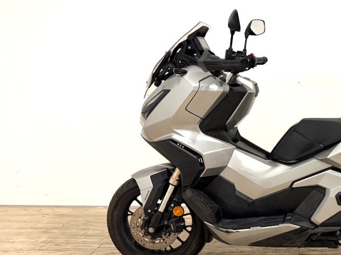 HONDA ADV 350 2023 de segunda mano